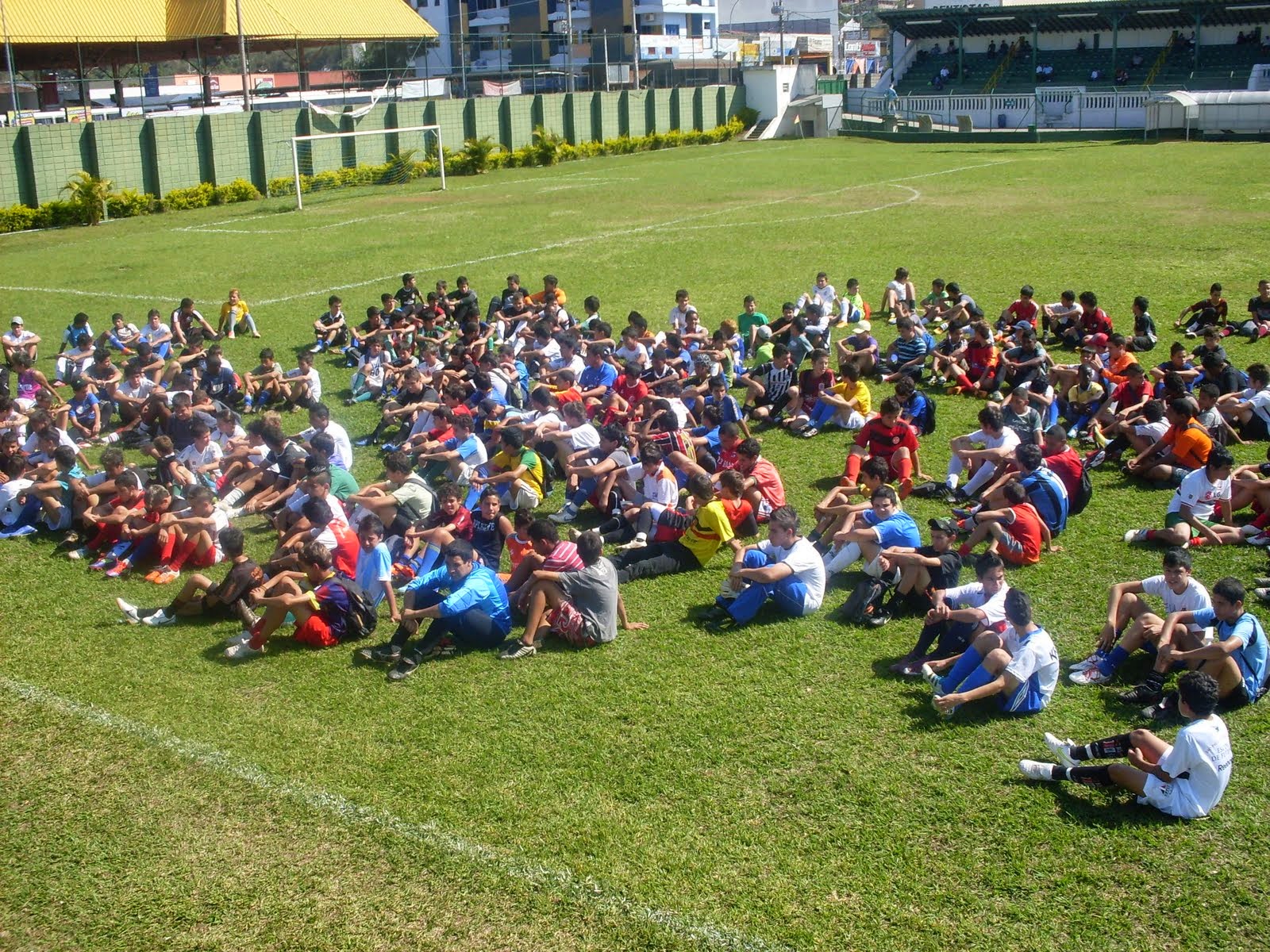 peneira-de-futebol.jpg