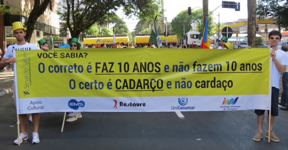 desfile-no-dia-07-de-setembro-em-maringa-pr-bloco-do-projeto-sinais-do-saber-1380124251532_956x500